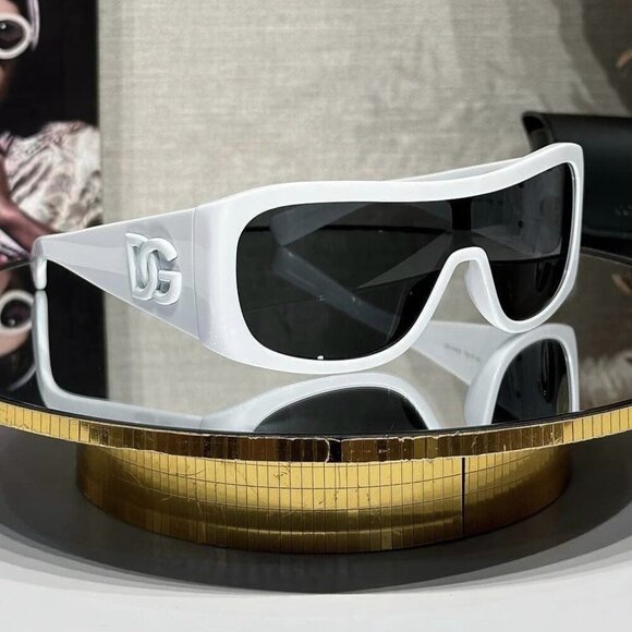 NWT Dolce & Gabbana DG4454-331287 Sunglasses - Picture 1 of 5